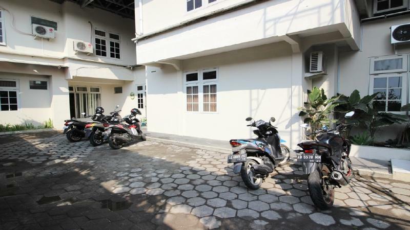 Reddoorz Plus Near Keraton Yogyakarta 2 Hotell Eksteriør bilde